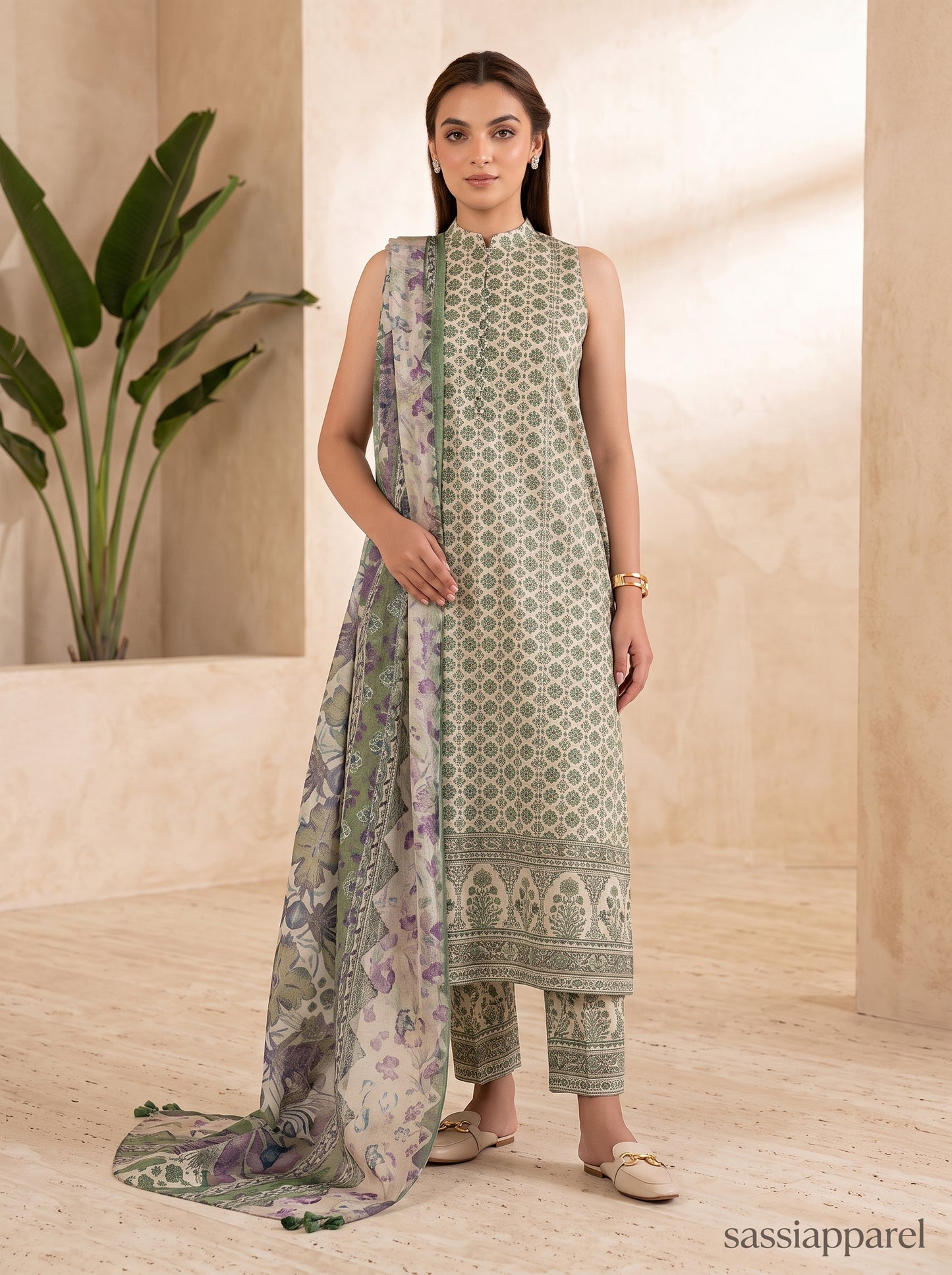 Luxury Embroidered Lawn Formal Suit